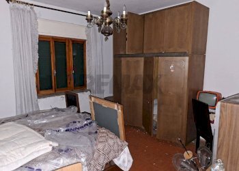 Camera / camera da letto - Casa semi indipendente via Ronce
 
80, Belluno - foto 15