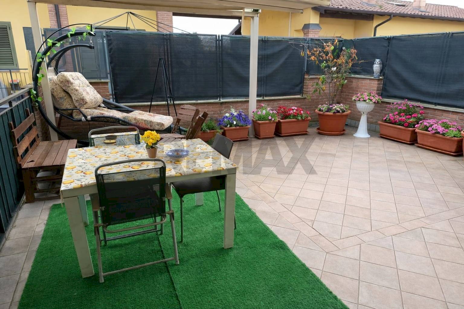 Terrazza - Villa a Schiera via Giotto
 
29, Albuzzano - foto 3