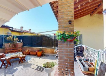 Terrazza - Trilocale via Giotto
 
29, Albuzzano - foto 15