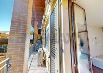 Balcone - Trilocale via Giotto
 
29, Albuzzano - foto 24