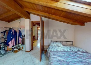 Camera / camera da letto - Trilocale via Giotto
 
29, Albuzzano - foto 34