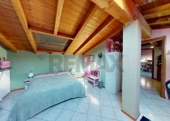 Camera / camera da letto - Trilocale via Giotto
 
29, Albuzzano - foto 36