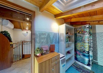 Cabina armadio - Trilocale via Giotto
 
29, Albuzzano - foto 46