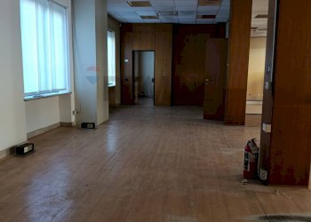 Stanza vuota - Locale Commerciale via libertà
5, Sannazzaro de' Burgondi - foto 14