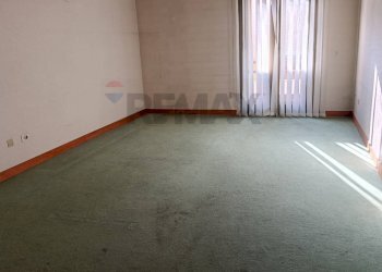 Stanza vuota - Appartamento via libertà
 
5, Sannazzaro de' Burgondi - foto 5