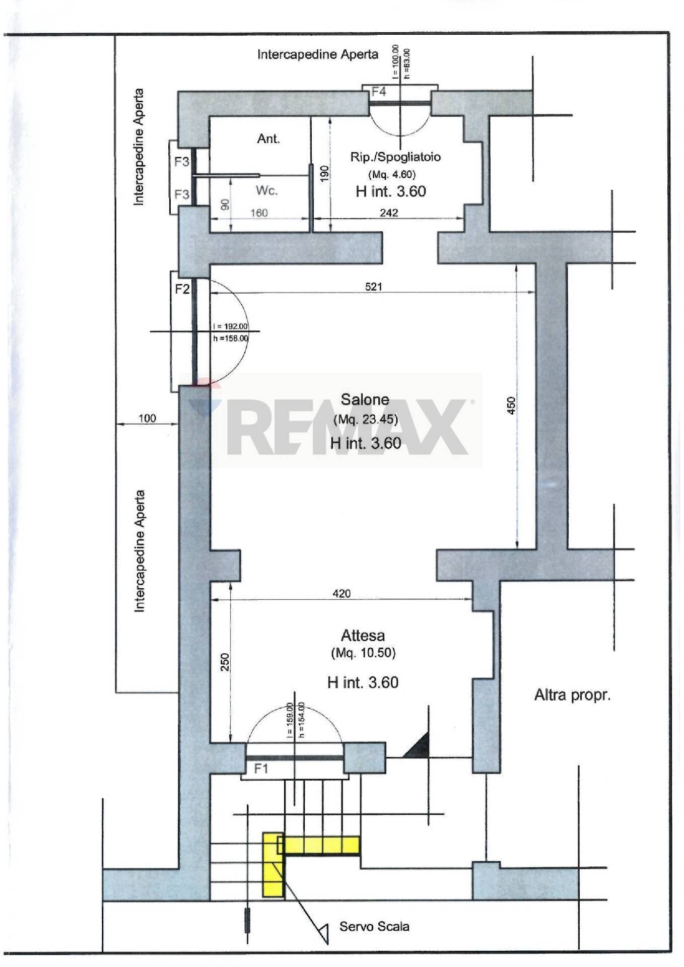 Pianta 2D - Commercial Premises Via Aurelia Tarquinia
 
18, Montalto di Castro - floor plans 1