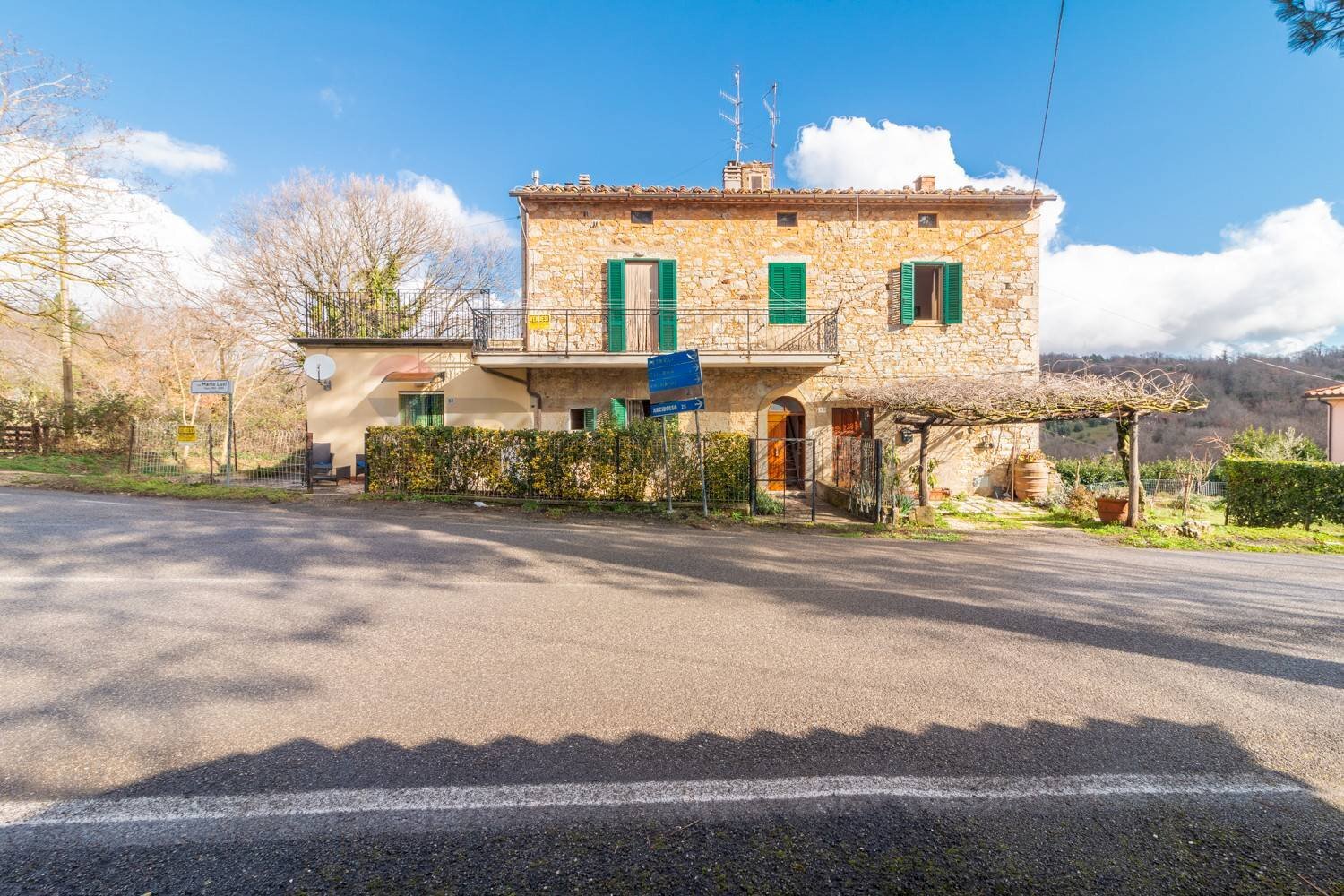 Casa all\'aperto - Bilocale Via Mario Luzi
 
53, Semproniano - foto 2