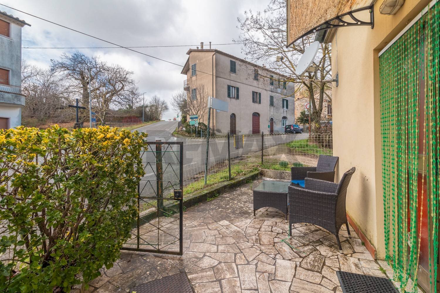 Edificio all\'aperto - Bilocale Via Mario Luzi
 
53, Semproniano - foto 1