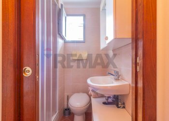 Bagno - Bilocale Via Mario Luzi
 
53, Semproniano - foto 15