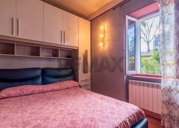 Camera / camera da letto - Bilocale Via Mario Luzi
 
53, Semproniano - foto 17