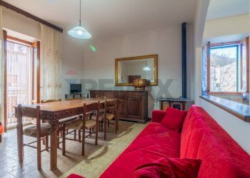 Sala da pranzo - Apartment Via Mario Luzi
 
55, Semproniano - photo 11