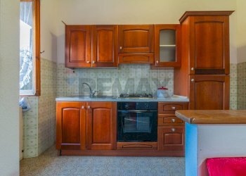 Cucina - Apartment Via Mario Luzi
 
55, Semproniano - photo 15