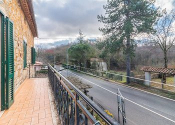 Balcone - Apartment Via Mario Luzi
 
55, Semproniano - photo 16