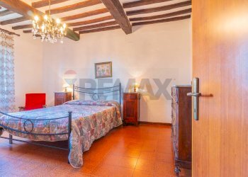 Camera / camera da letto - Apartment Via Mario Luzi
 
55, Semproniano - photo 24