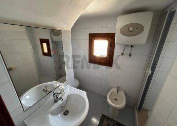 Bagno - Appartamento Piazza Vittorio Emanuele II
 
21, Vieste - foto 15