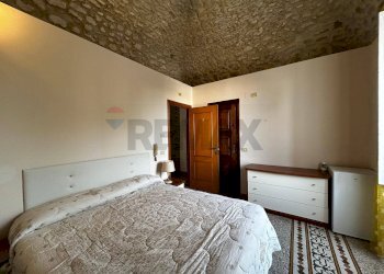 Camera / camera da letto - Appartamento Piazza Vittorio Emanuele II
 
21, Vieste - foto 19