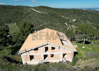 Casa all\'aperto - Villa Località Tomarosso
 
SNC, Vieste - foto 5