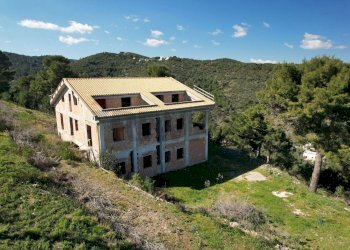 Casa all\'aperto - Villa Località Tomarosso
 
SNC, Vieste - foto 6