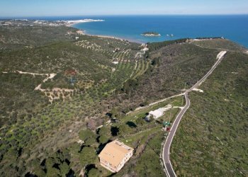 Vista dell\'acqua - Villa Località Tomarosso
 
SNC, Vieste - foto 14