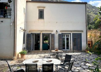 Foto 5 - Villa Via Marinai Alliata
 
4B, Palermo - foto 5