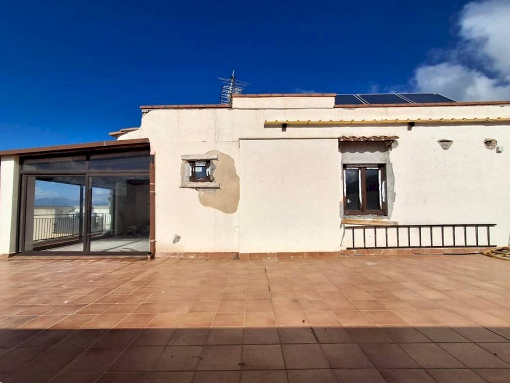 Foto 2 - Trilocale Via Gabriele d'Annunzio
 
77, Bagheria - foto 2