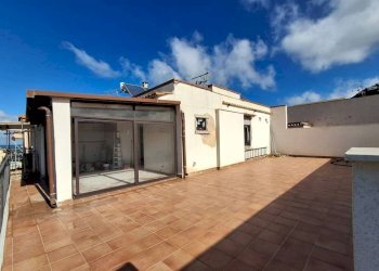 Foto 1 - Trilocale Via Gabriele d'Annunzio
 
77, Bagheria - foto 1