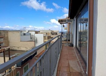 Foto 5 - Trilocale Via Gabriele d'Annunzio
 
77, Bagheria - foto 5