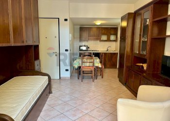 Sala da pranzo - One-room apartment Parma - photo 1