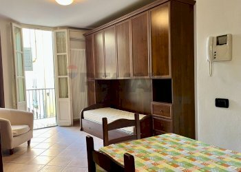 Sala da pranzo - One-room apartment Parma - photo 4