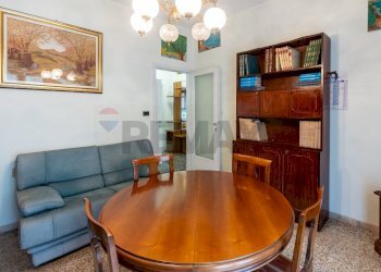 Sala da pranzo - Quadrilocale Strada Benedetta
 
20, Parma - foto 15