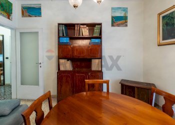 Sala da pranzo - Quadrilocale Strada Benedetta
 
20, Parma - foto 16