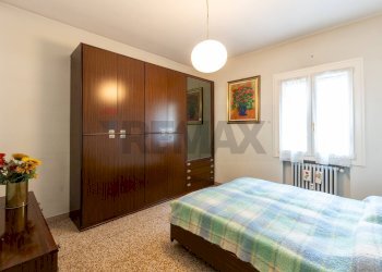 Camera / camera da letto - Quadrilocale Strada Benedetta
 
20, Parma - foto 26