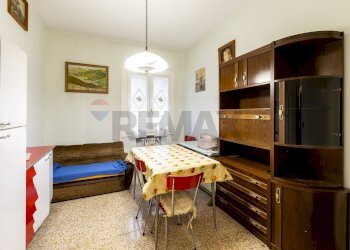 Sala da pranzo - Quadrilocale Strada Benedetta
 
20, Parma - foto 44