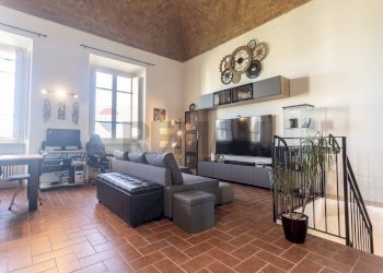 Soggiorno - Monolocale Frazione Ponteghiara
 
64, Fidenza - foto 1