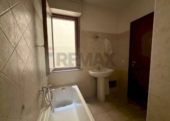 Bagno - Trilocale Corso giovanni pascoli
 
24/A, Sassari - foto 18