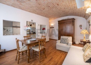 Sala da pranzo - Bilocale Via Santa Barbara
 
10, Alghero - foto 2