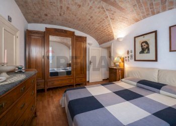 Camera / camera da letto - Bilocale Via Santa Barbara
 
10, Alghero - foto 16