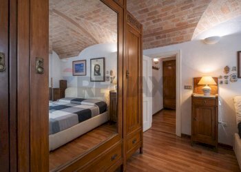 Camera / camera da letto - Bilocale Via Santa Barbara
 
10, Alghero - foto 17