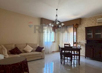 Sala da pranzo - Trilocale Corso Umberto I - Parco Sant'Angelo
 
Snc, Carinola - foto 5