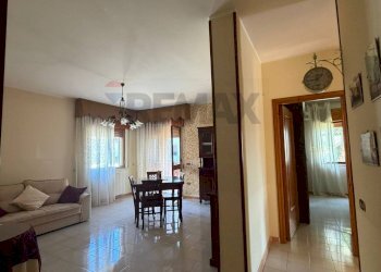 Sala da pranzo - Trilocale Corso Umberto I - Parco Sant'Angelo
 
Snc, Carinola - foto 7