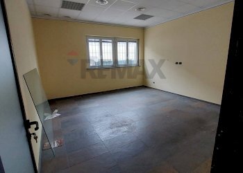 Stanza vuota - Capannone via Prampolini
 
8, Collecchio - foto 8