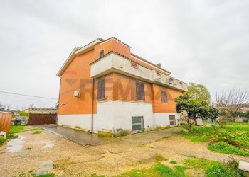 Casa all\'aperto - Appartamento Via Colle Selce, Roma - foto 12