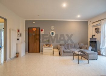 Soggiorno - Appartamento Via Colle Selce, Roma - foto 20