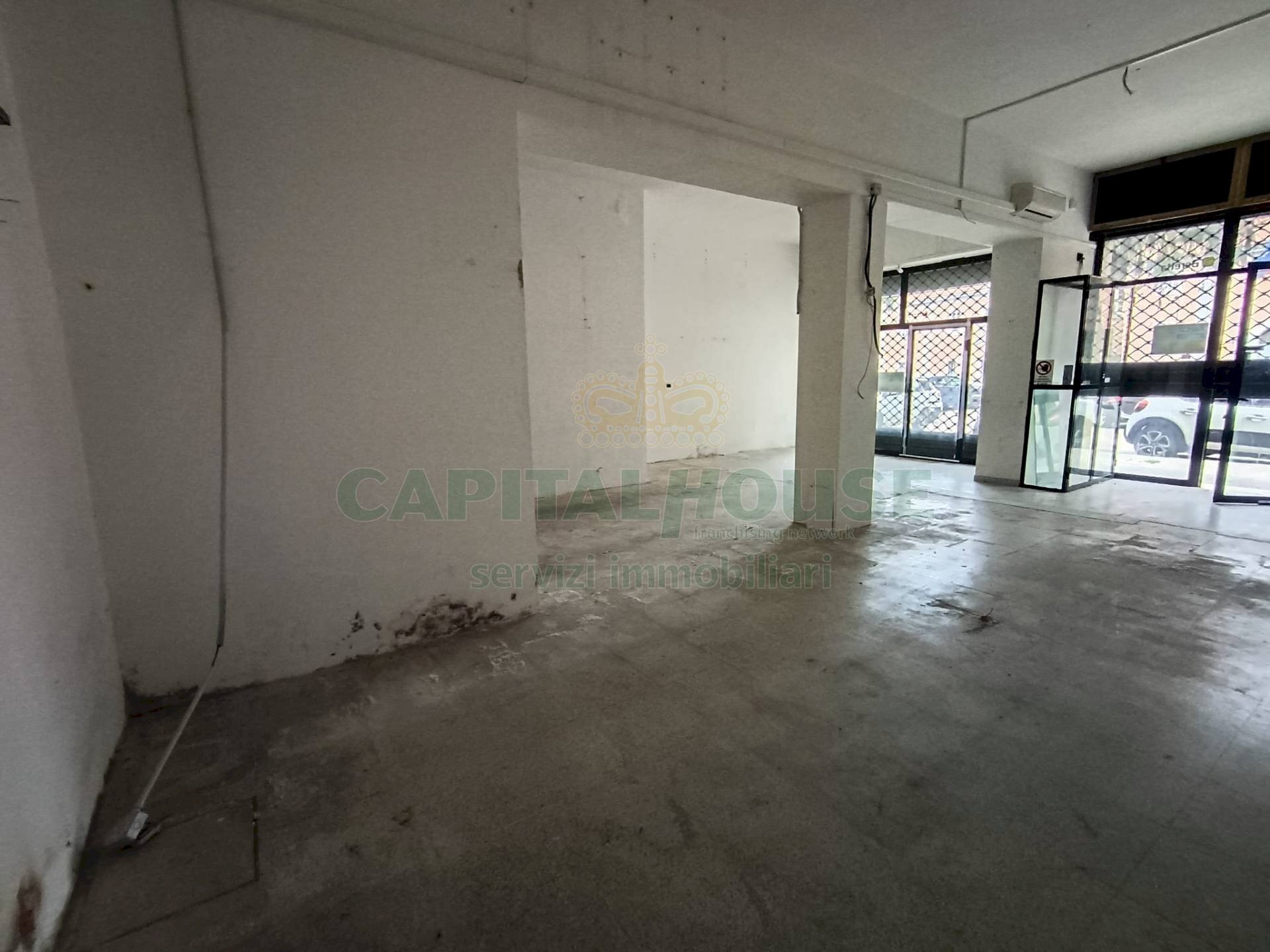 Foto 2 - Locale Commerciale Via Fratelli Correra, Caserta - foto 2