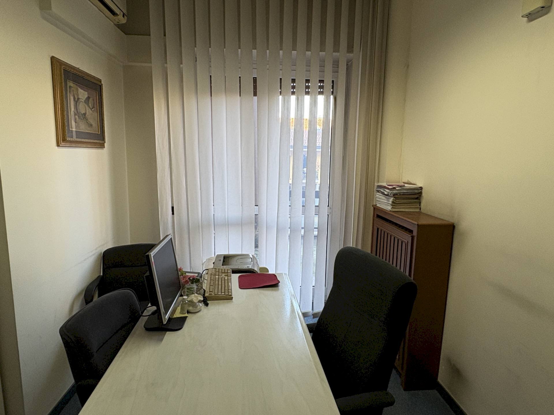 Foto 2 - Ufficio via Martiri della Libertà
 
2, Rho - foto 2