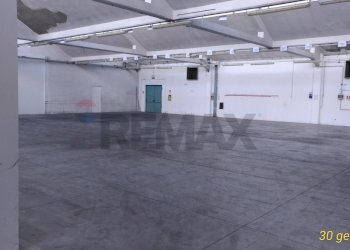 Capannone Via Garibaldi, 57 
 Cossato, Cossato - foto 4