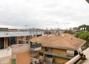 Edificio all\'aperto - Bilocale Via Giannetto Valli
95, Roma - foto 11