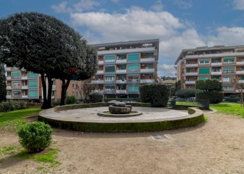 Edificio all\'aperto - Bilocale Via Giannetto Valli
95, Roma - foto 28