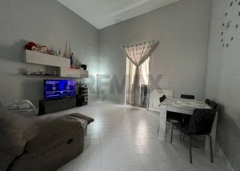 Sala da pranzo - Quadrilocale Via Don Agostino Cozzolino
 
11, Napoli - foto 2