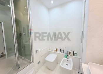 Bagno - Quadrilocale Via Luigi Caldieri
 
74, Napoli - foto 11